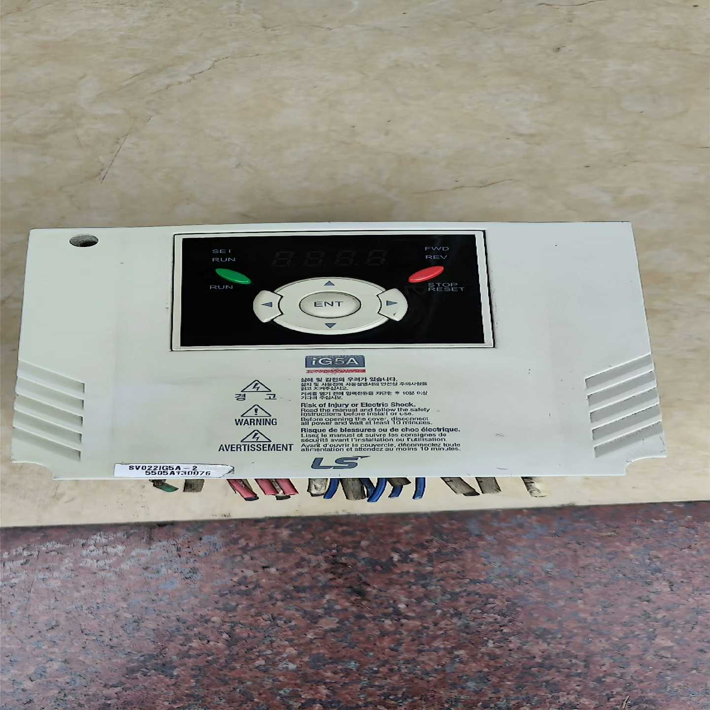 SV022IG5A-2拆机韩国ls LG变频器220V2.2【鑫鑫商铺】