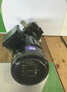 Lenze  England M90L4 Inutilizzato