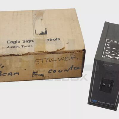 Nuevo EAGLE SIGNAL CONTROLS DZ100A3 Electrnico Reiniciar Con