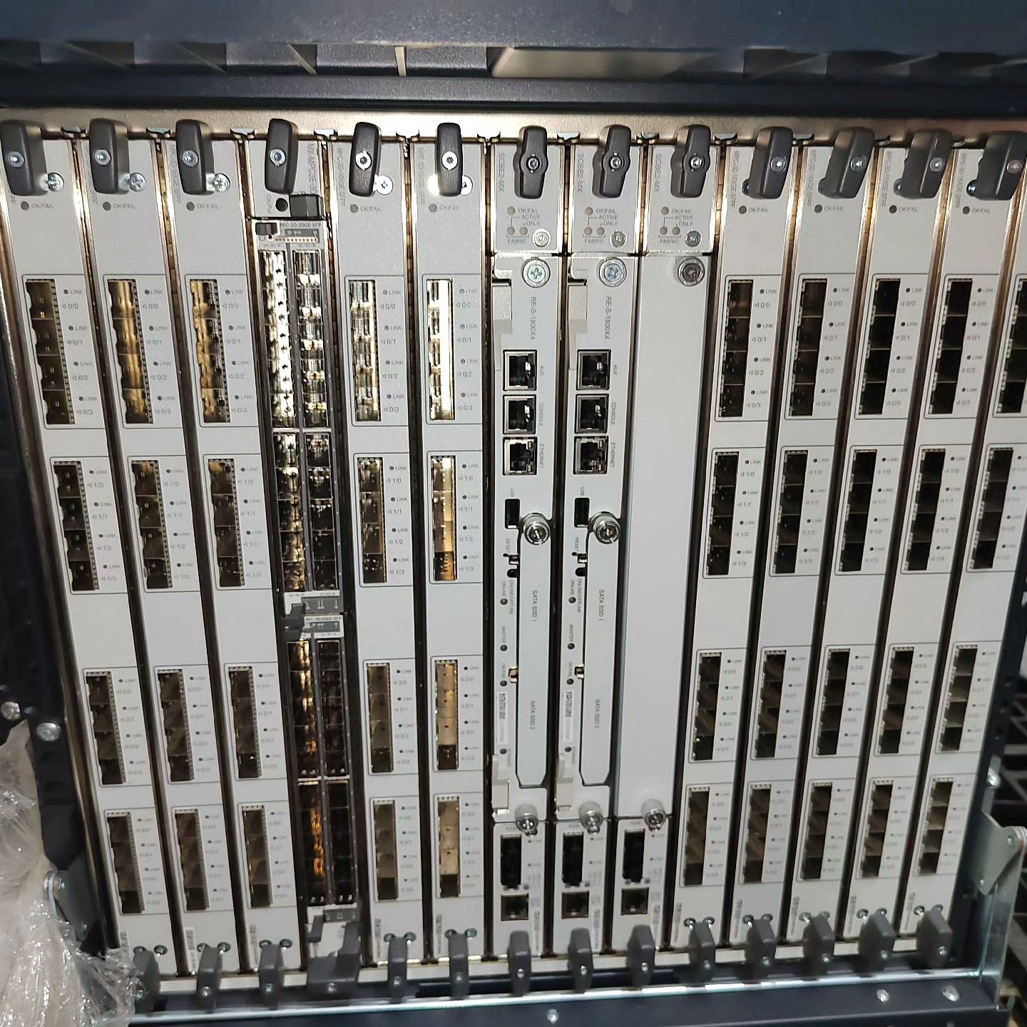 juniper mx960整机二手,底价出,感兴趣的来--议价商品