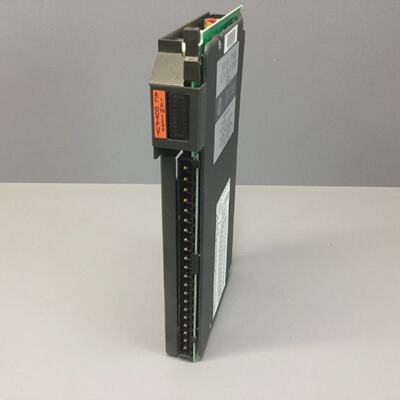 1771OAD  ALLEN BRADLEY  1771OAD  Module de sortie TOR USED