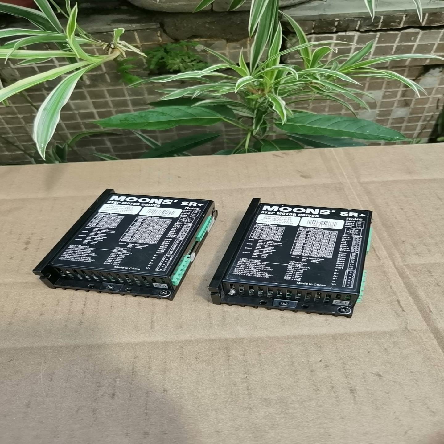 议价议价MOONS SR＋步进电机驱动器SR4-Plus-F-J议价