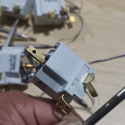 COTHERM温度开关2915 GTLH3276，1-2 A--议价商品