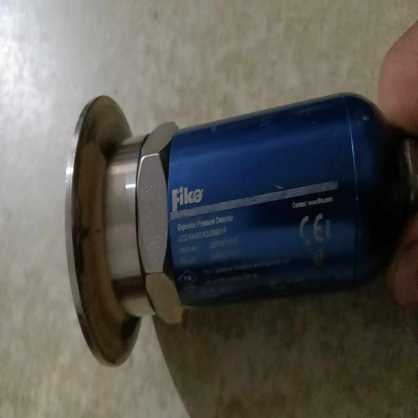 询价~FIKE感压式传感器UC2-NAA0GA3J3BB01F，线