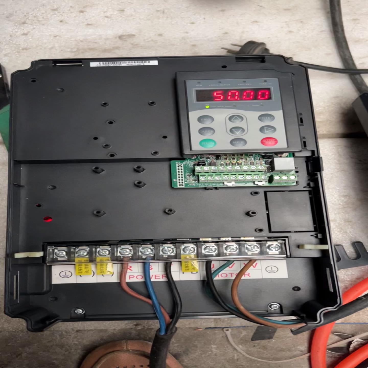 汇川变频器MD380T7.5GB-FB7.5kw--议价商品