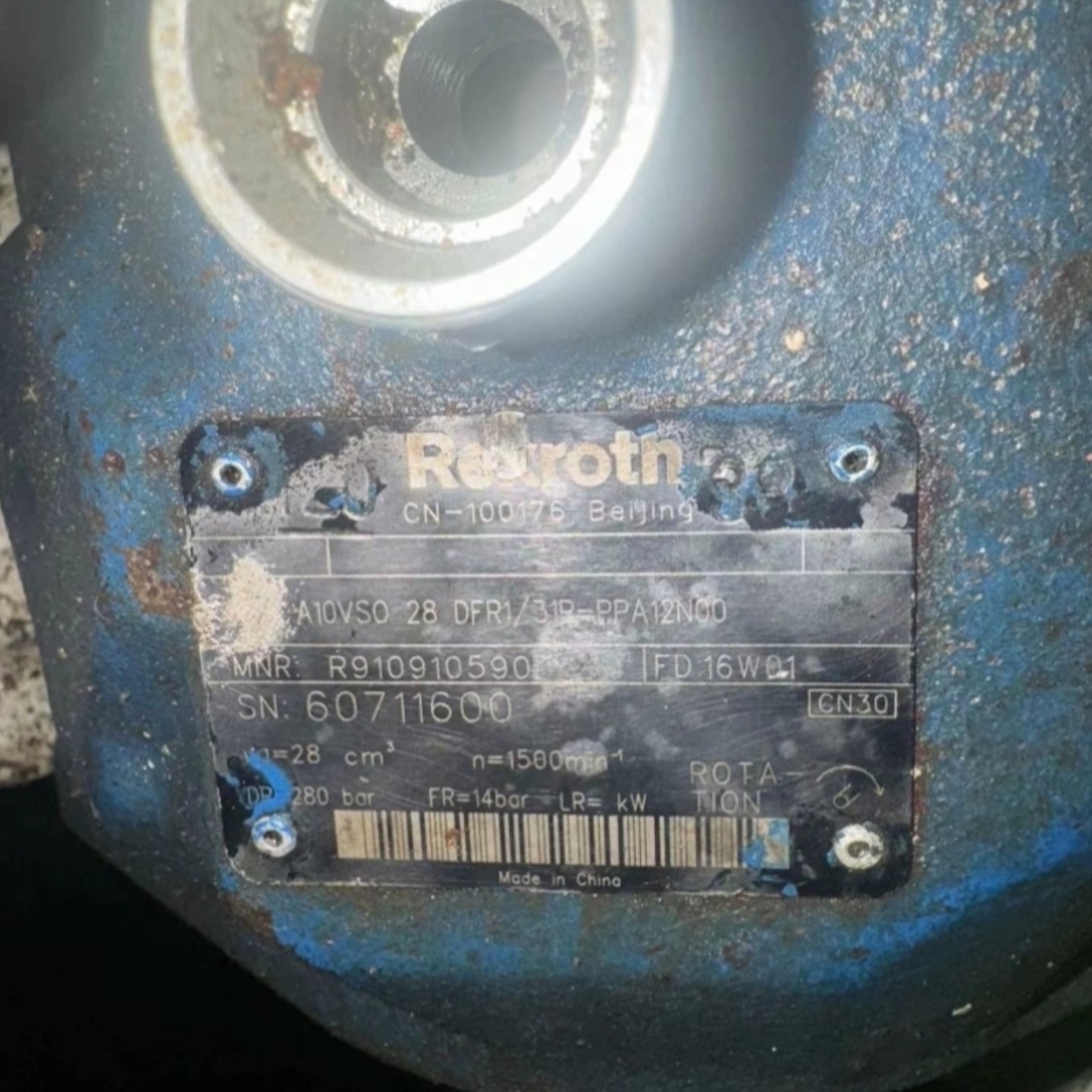 售前询价议价Rexroth力士乐R910910590 AA10VS028DFR131R-