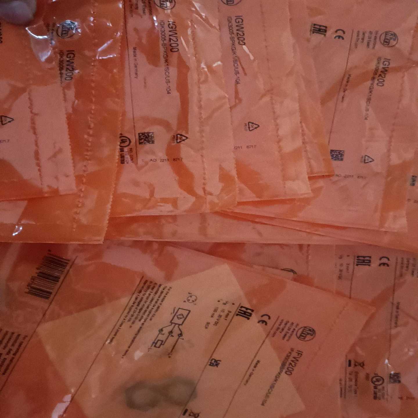 IFM易福门接近开关IFW200、IGW200、、正~询价