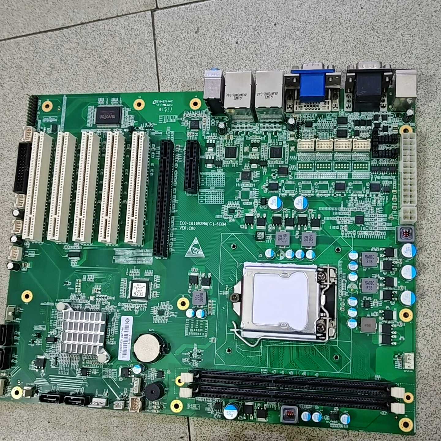 （议价）EC0/ECO-1816V2NA(c)-6COM工控机主