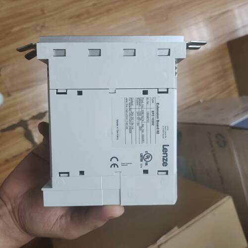 EPZ10202LENZE模块原装拆机成色不错需要请先