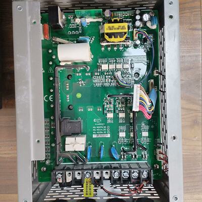 议价新时达AS3804T07P5变频器底座75KW三相输入输输入AC380460V50