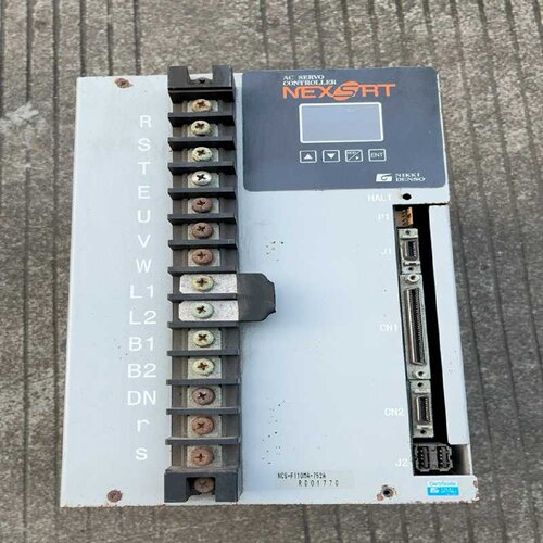 寻》日机驱动器NCSFI10MA752A技改换下来的易易工控