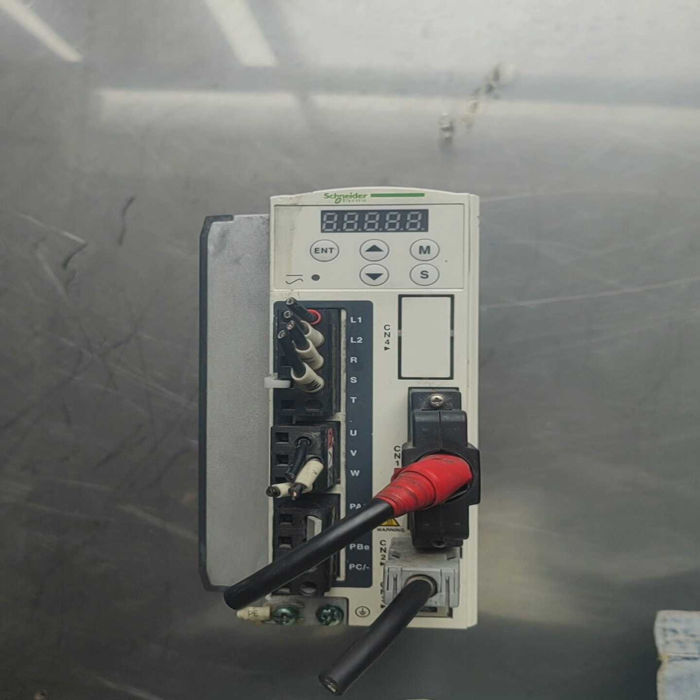 伺服驱动器LXM23DU10M3X  15kw  外；议价