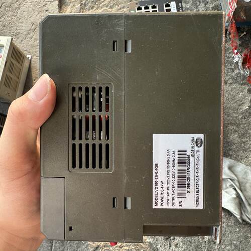 询价/沃森变频器VD1502S0.4GB成色如图