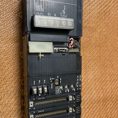 PLC一套，含PA205R、CJ1G-CPU42H、—议价