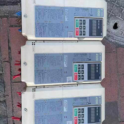 95成新安川A1000变频器CIMR-AB4A0011FBA-议价