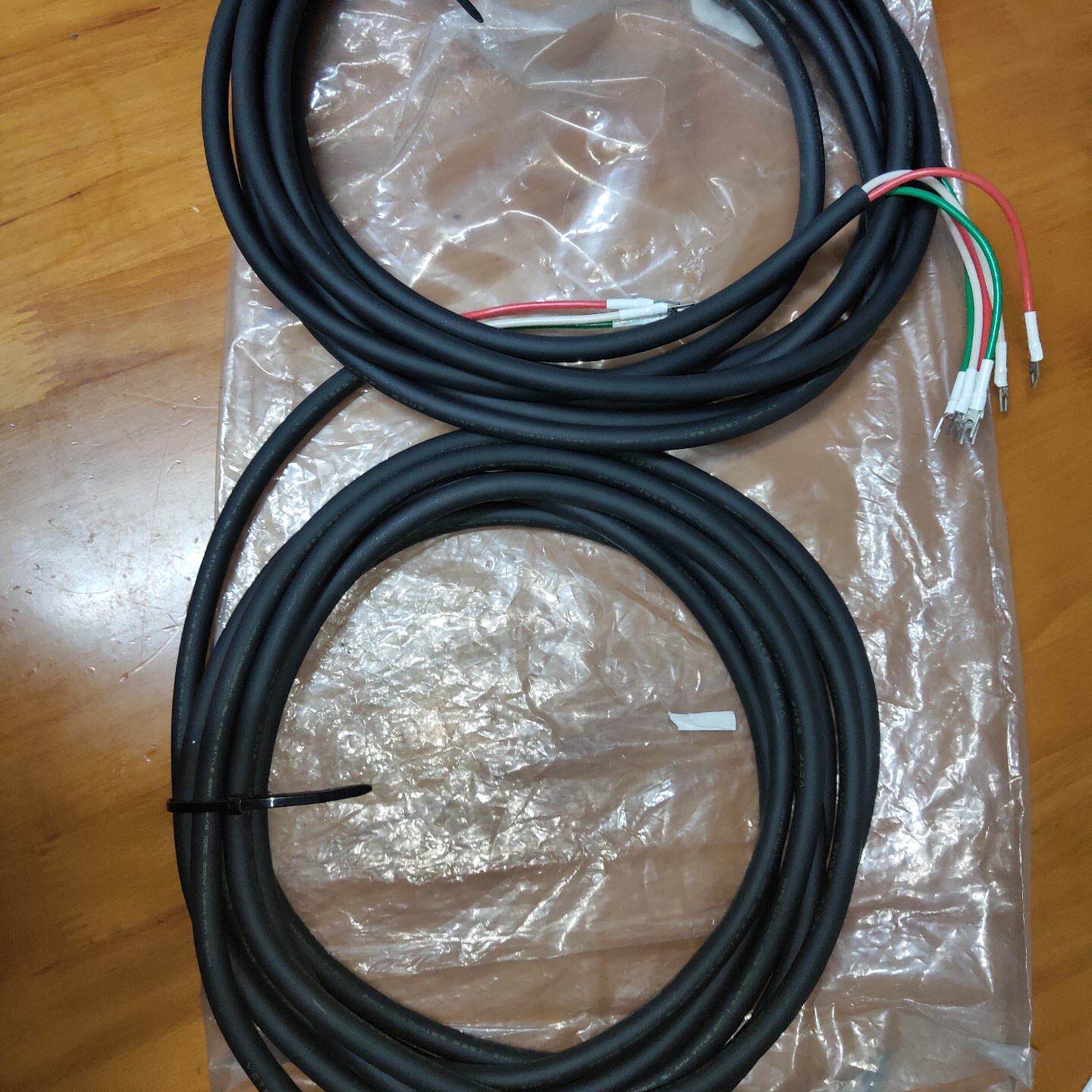 日本进口4芯2平方电缆线电机控制线电源线高柔纯铜芯VCTF多--议价