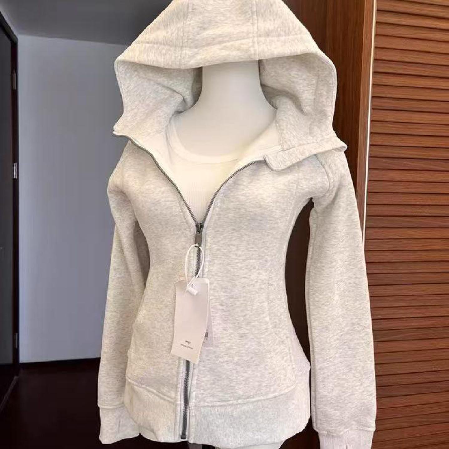 修身卫衣外套女2025新款收腰春拉链休闲开衫连帽瑜伽服短款紧身
