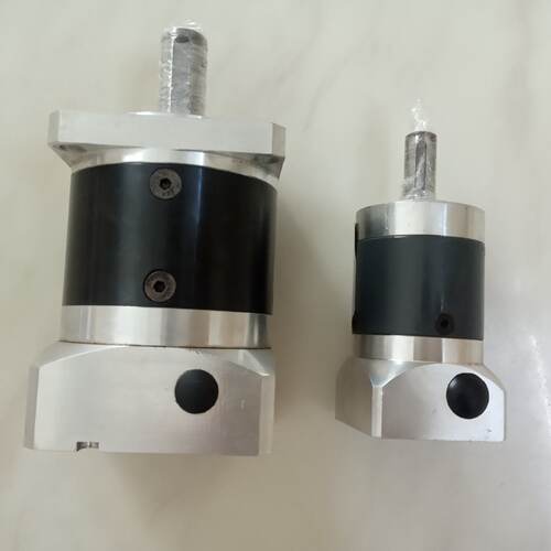 议价行星减速机PLE PLF AFR PF60L1 PLF080 40-L2-20-S2-P2  L1-1