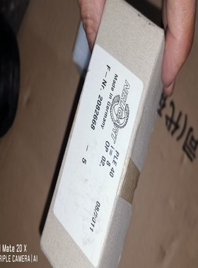 PLE 40 ，i=8  OP  02 ，2082668~询价