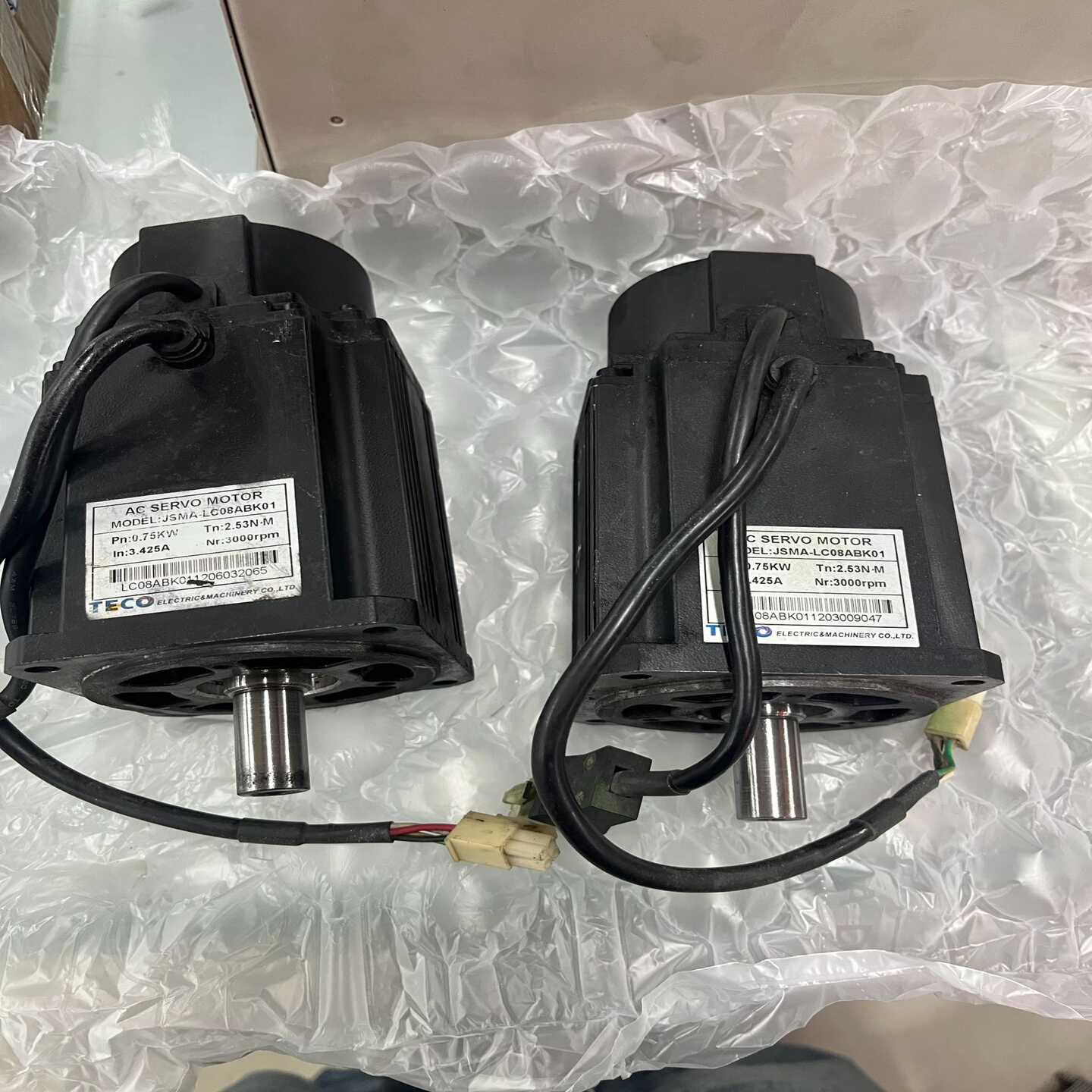 东伺服电机JSMA-LC08ABK01功率750W