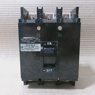 Square D Q2M Q2M3110MB 3 pole 110 Amp 240V Circuit Breaker F