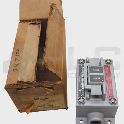 Nuovo Allen Bradley 800H2HD7 X Con 800H1HZX7 X Con 800HNP15