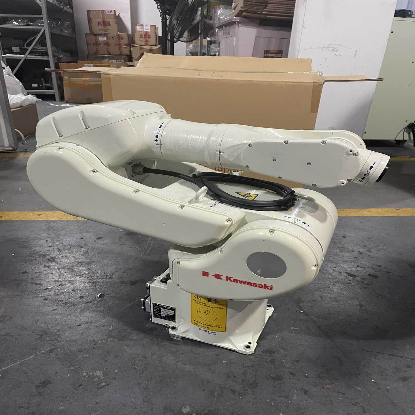 川崎机器人RS005L，负载5kg，全新带原包装一整套出售，-议价