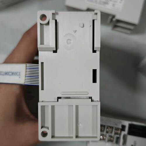 PLC模块FX2N2DA2AD拍前询价下单