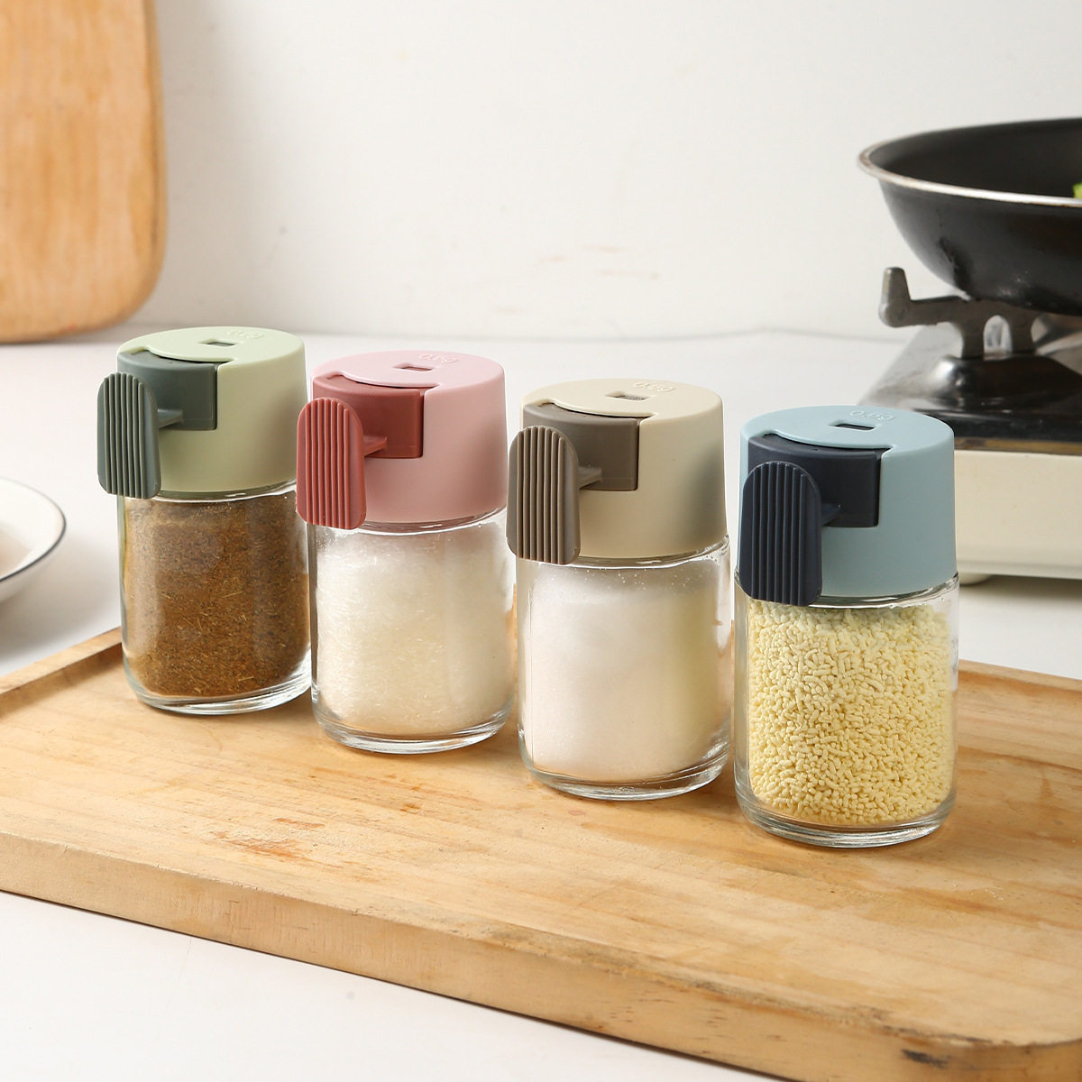 定量控盐瓶按压式调料瓶密封调料罐圆形控盐罐撒料玻璃调味瓶