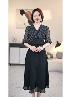 【撤柜清仓】V 高端大码原创遮肉显瘦连衣裙  V1002