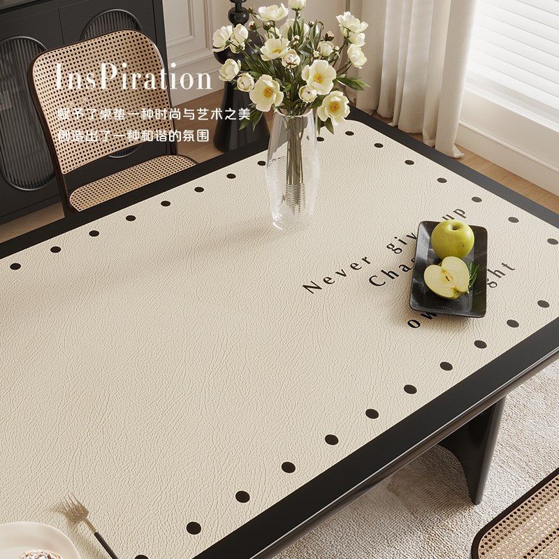 高端皮革桌垫防油防水免洗餐桌垫子茶几垫桌面垫子高级感轻奢桌布