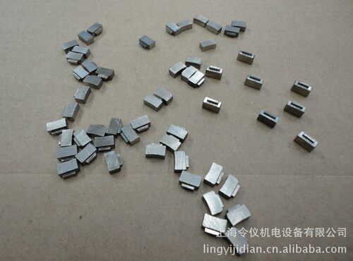 银石墨碳刷J390-1 银碳刷 含银90% 2.8X5X7MM不议价
