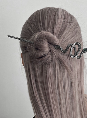 盘发国风气质超仙小众流苏高级蛇形发簪现代优雅清冷后脑勺女发钻