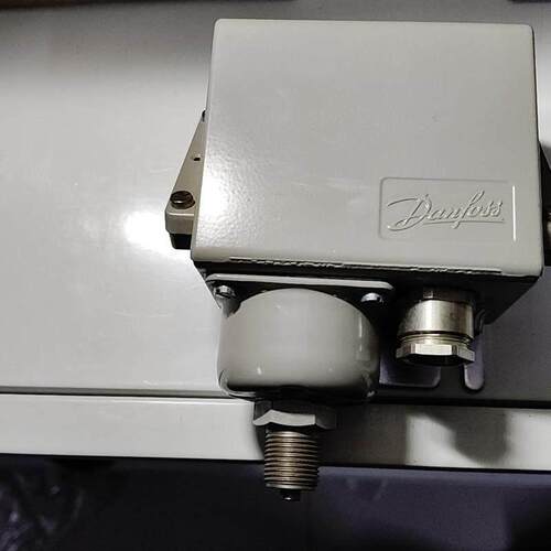 Danfoss丹佛斯压力开关型号KPS 31型号编号06