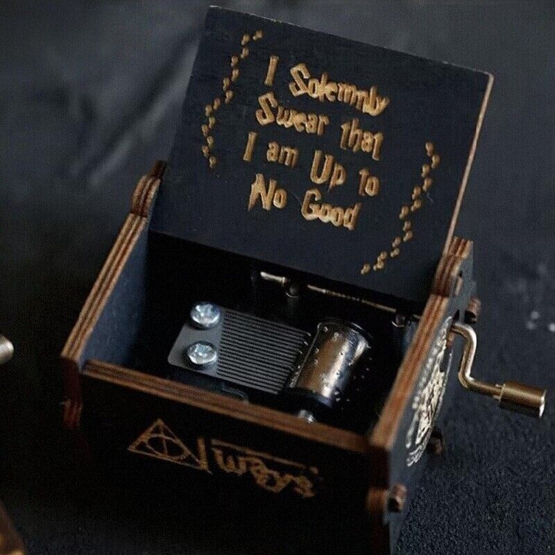 哈利波特周边手摇式八音盒复古木质海德薇音乐盒摆件创意生日礼物