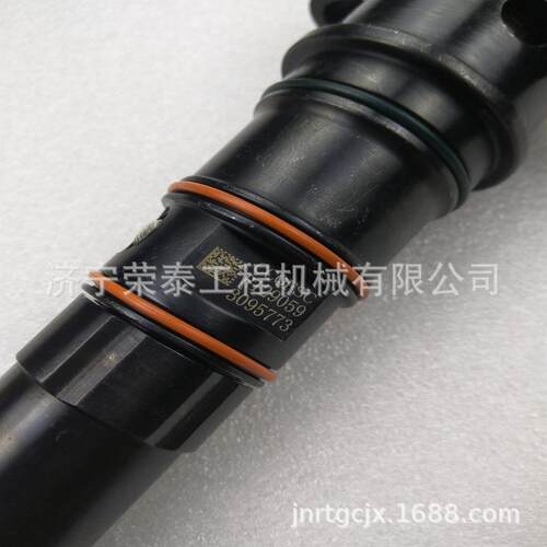 640KW发电机组喷油嘴KTA38-G2BPT喷油器3076050