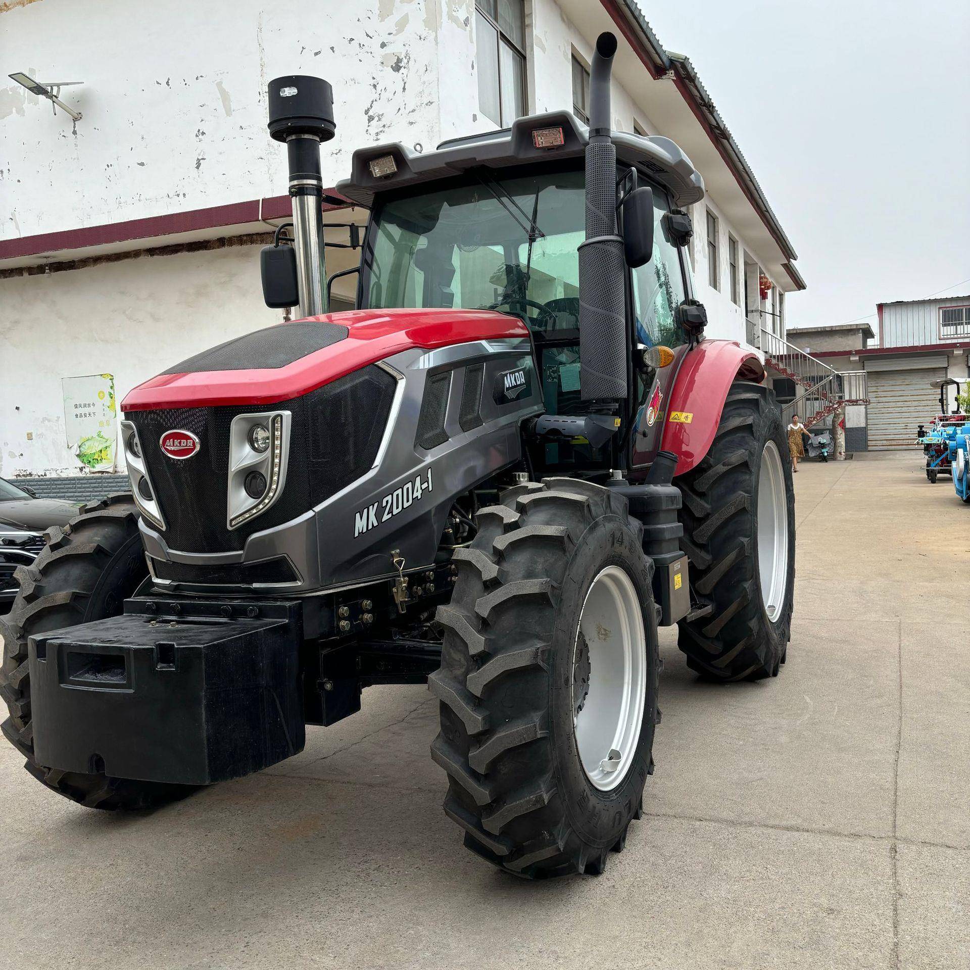 迈克迪尔2204四轮拖拉机玉柴6缸发动机TC加大后桥深耕深松机