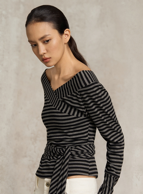 SoloForTwo 新中古多结构针织衫 V领条纹修身一字肩上衣 有腰带