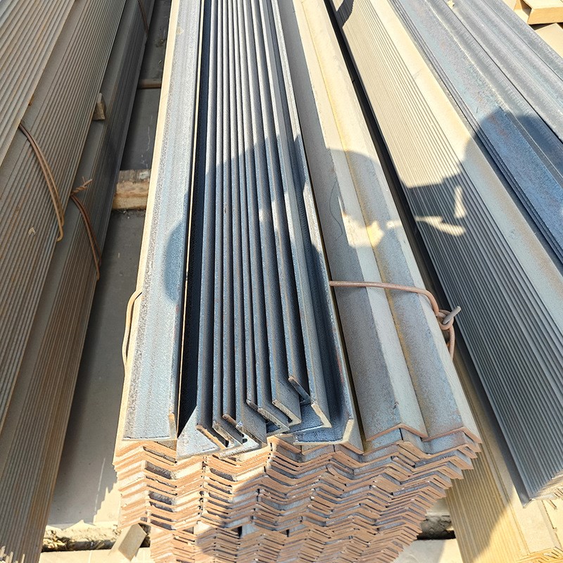 角钢 不锈钢角铁厂房支架热轧角钢冲孔定 制切割不锈钢角钢