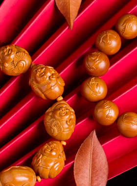 老赵家直播聚财橄榄核手串八大财神爷核雕文玩老油橄榄胡盘玩手链