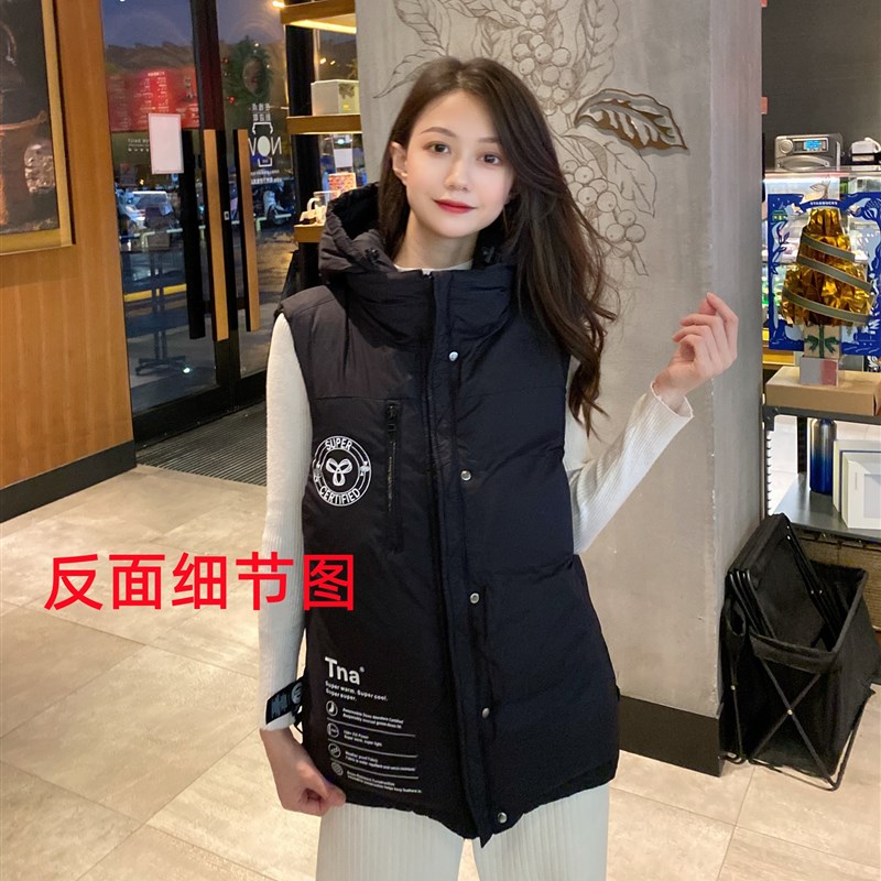 2022年冬季新款加厚防水TNA 泡芙连帽白鹅绒面包短款马甲女羽绒服