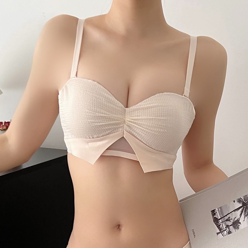 半杯无肩带内衣女加厚小胸聚拢显大收副乳防滑平胸专用无痕文胸罩