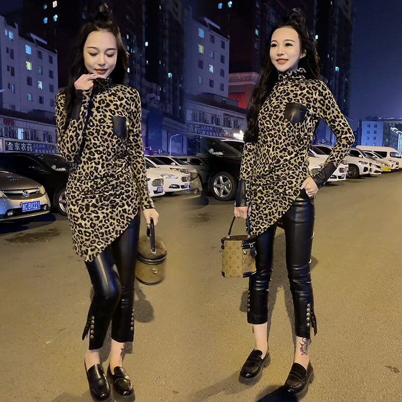 网红气质豹纹t恤女22春季高领套头E长袖设计感不规则中长款打底衫