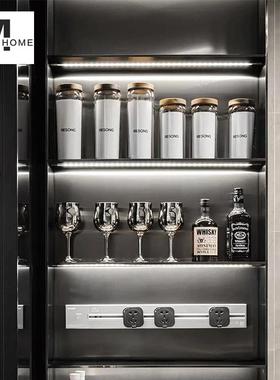 样板间餐厅边柜装饰品摆件置物架陈列玻璃储物罐仿真洋酒镀银红酒