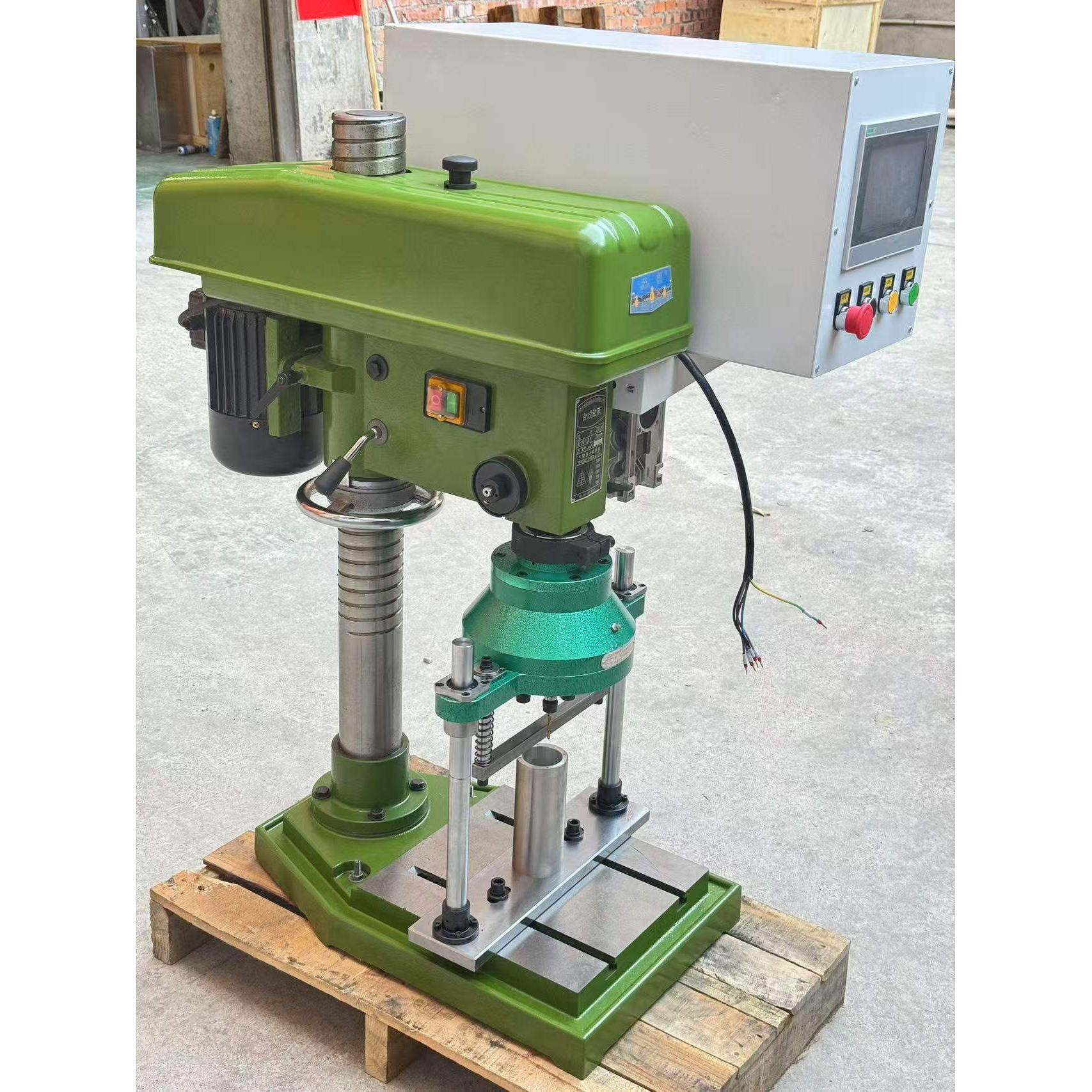 数控钻床多轴打孔攻丝台钻改数控工装夹具钻攻一体机五金加工设备