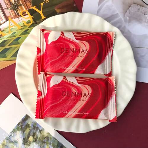 DENMAS丹玛仕牛奶巧克力味威化饼干结婚庆喜饼小红书推荐网红零食