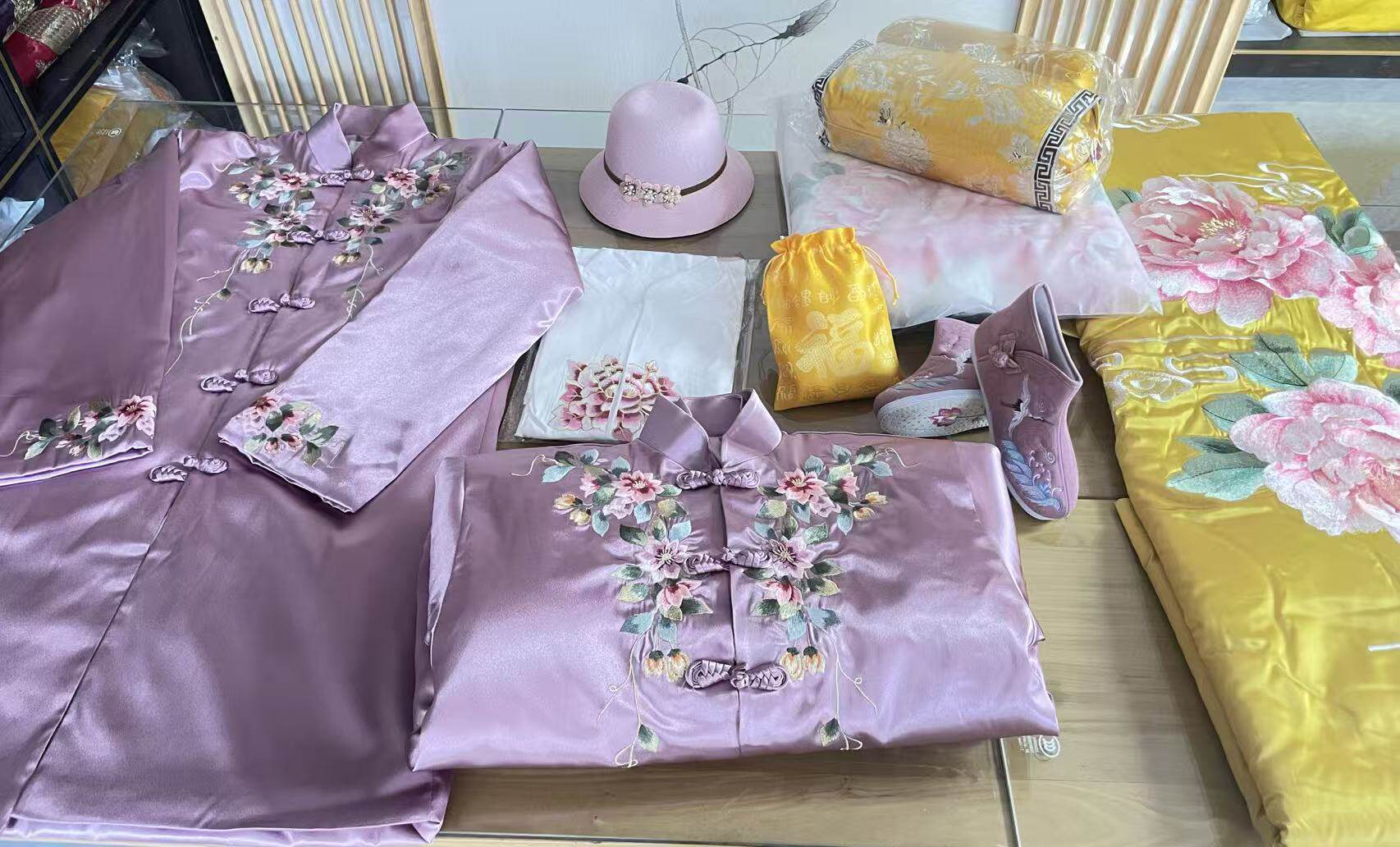 新款高档真丝刺绣寿衣女中老年七件套新中式冲喜寿终百年服全套