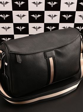 GA&BV真皮男包新款男士单肩包斜挎包休闲时尚潮流高级感男式包包