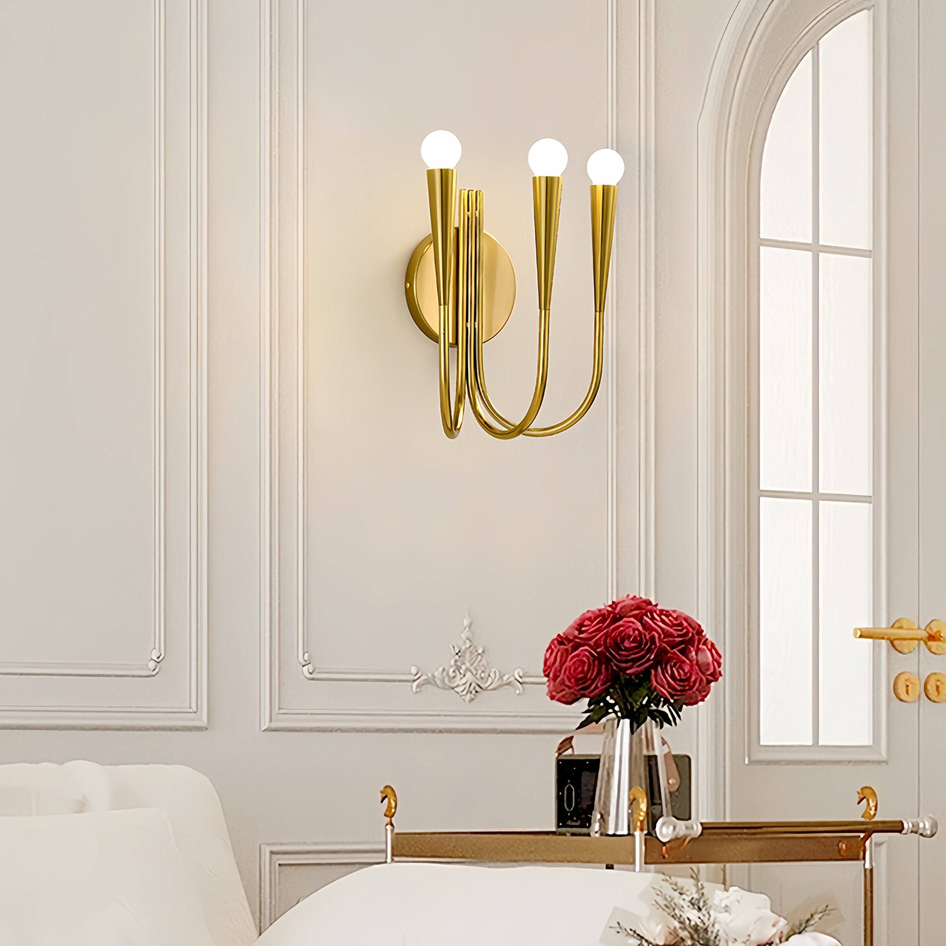 现代极简创意个性壁灯