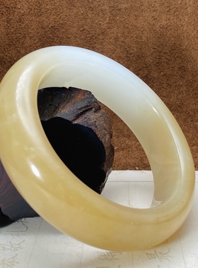 新疆和田玉轮胎镯糖白籽料平安镯